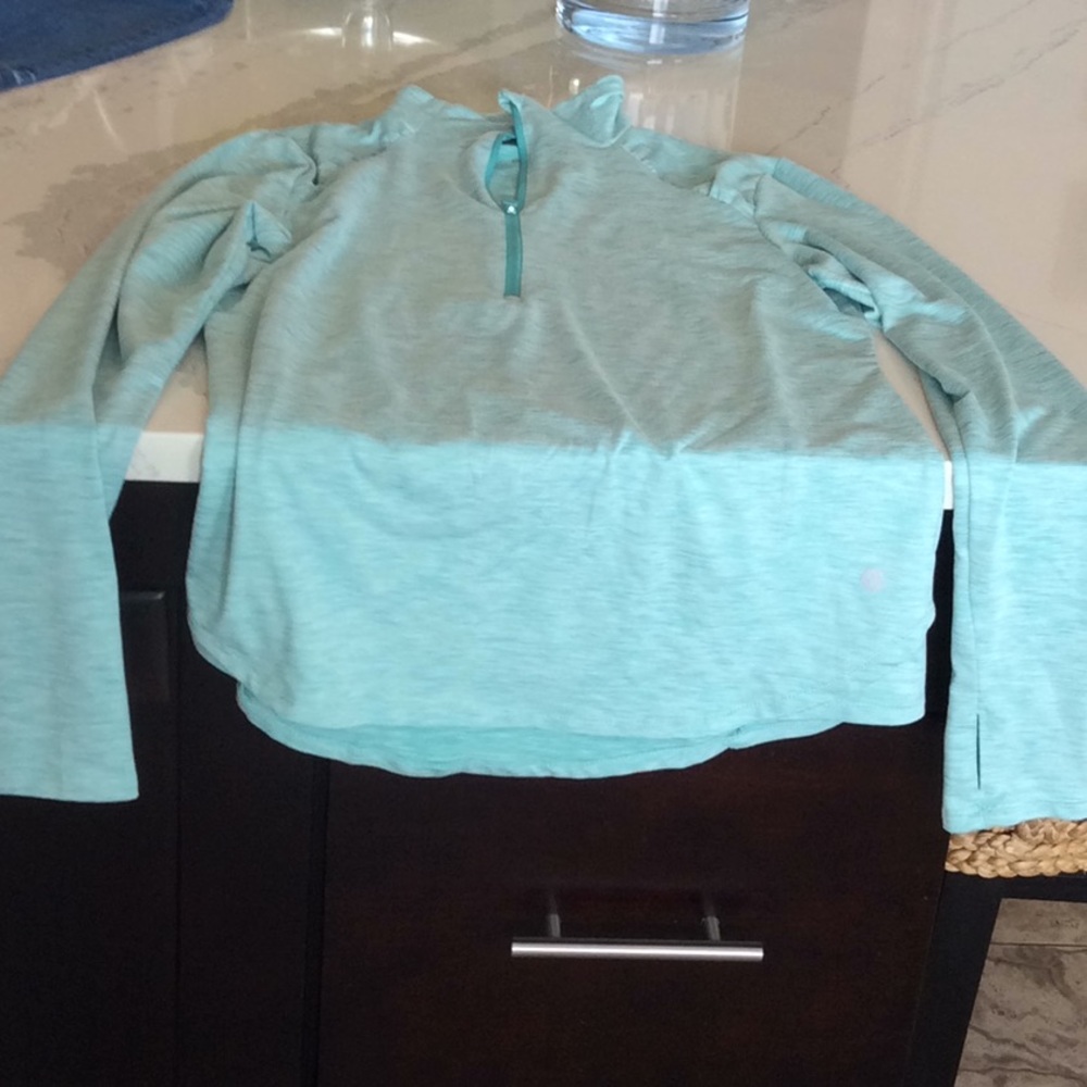 Apana Women’s athletic sweater